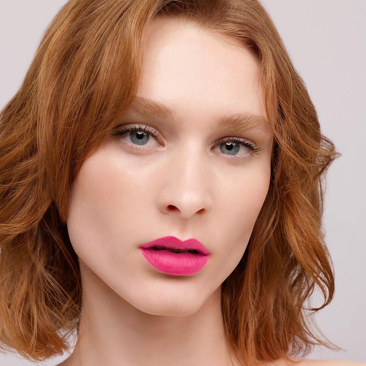 FABULOUS KISS LIPSTICK MATTE (LABIAL EFECTO MATE)